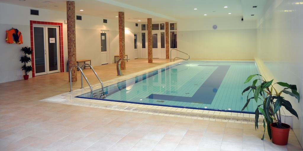 Fara Rancirov Hotel Jihlava Bagian luar foto