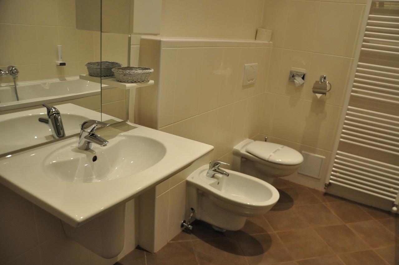 Fara Rancirov Hotel Jihlava Bagian luar foto