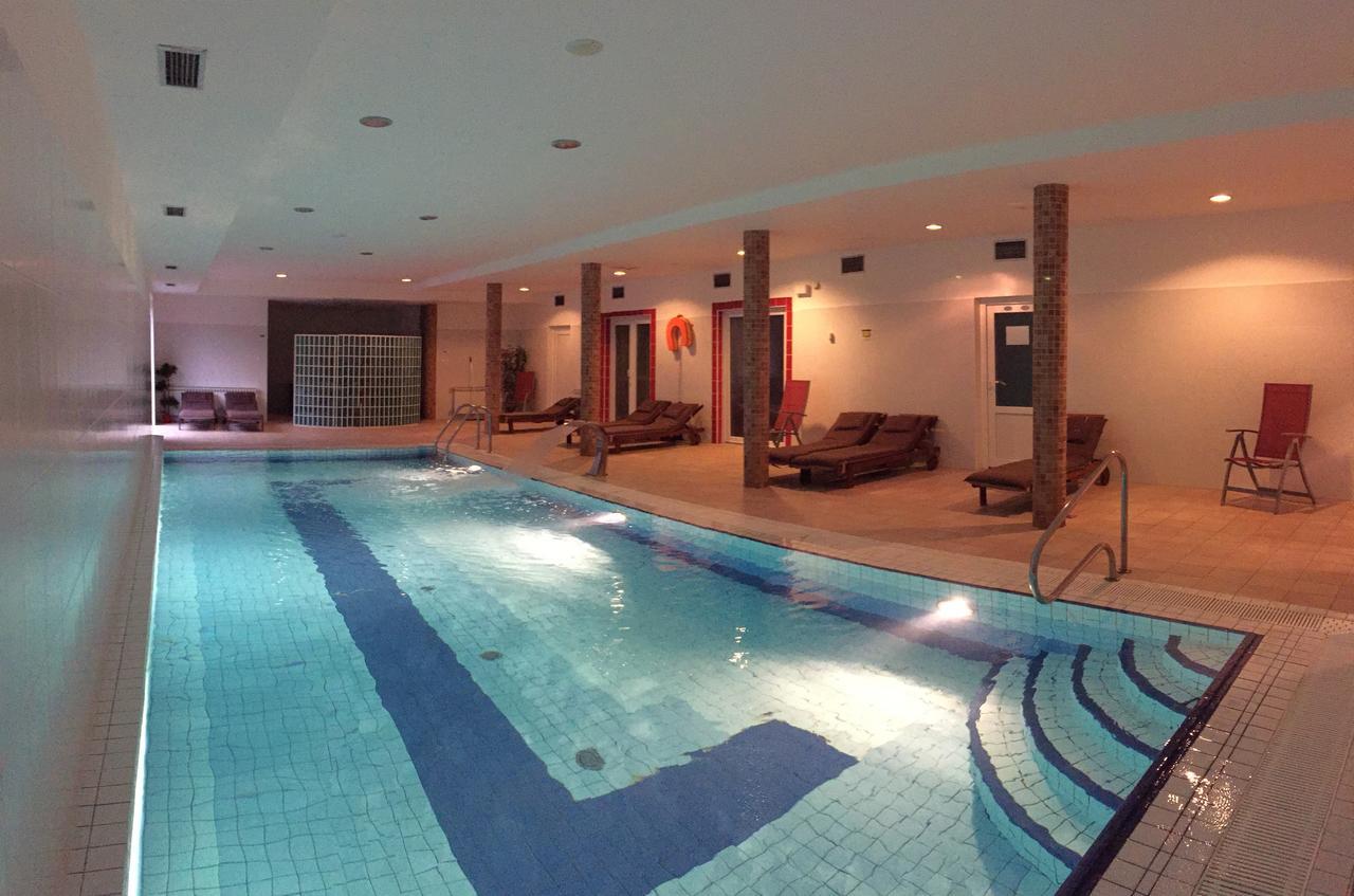 Fara Rancirov Hotel Jihlava Bagian luar foto